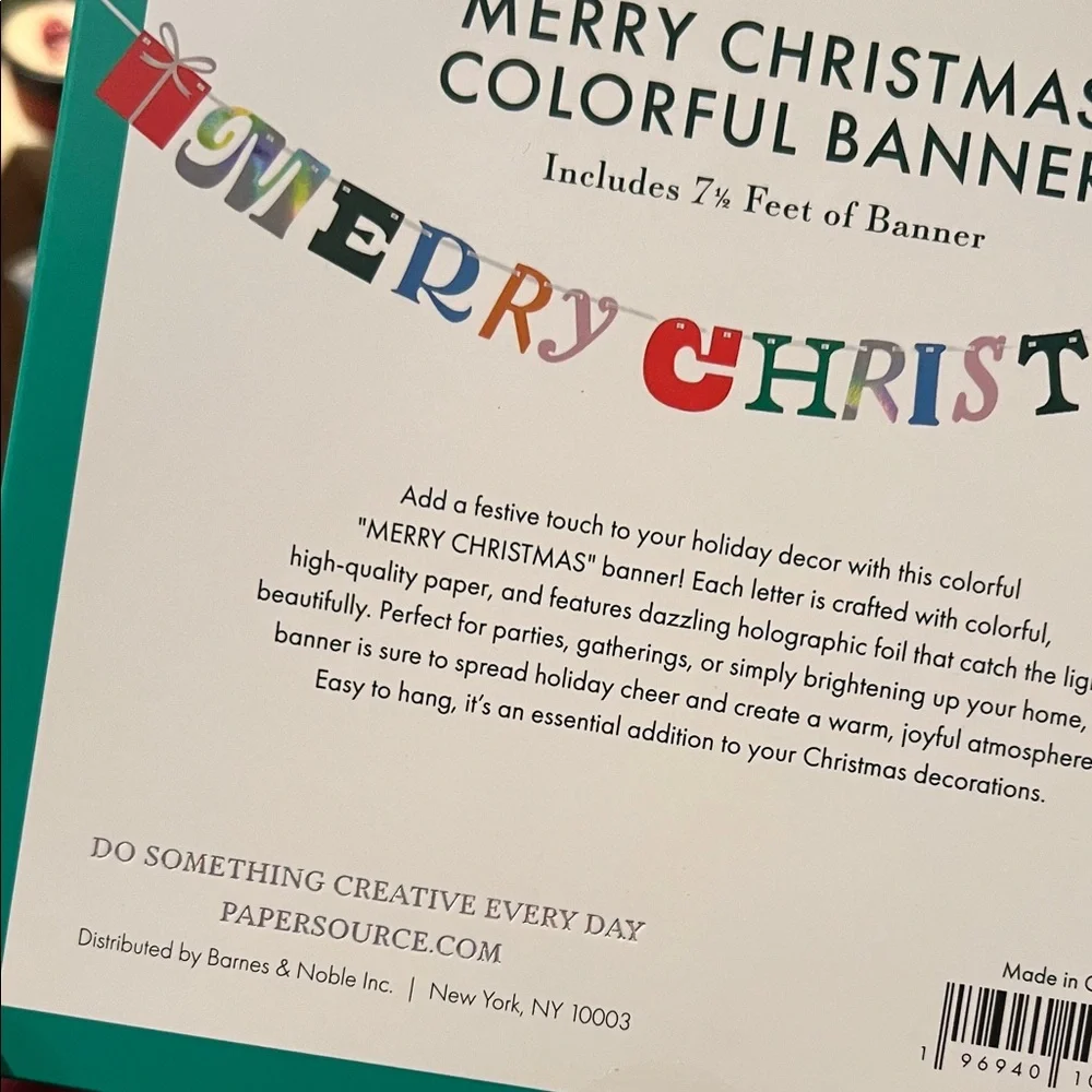 Paper Source MERRY CHRISTMAS Red and Green Christmas Banner